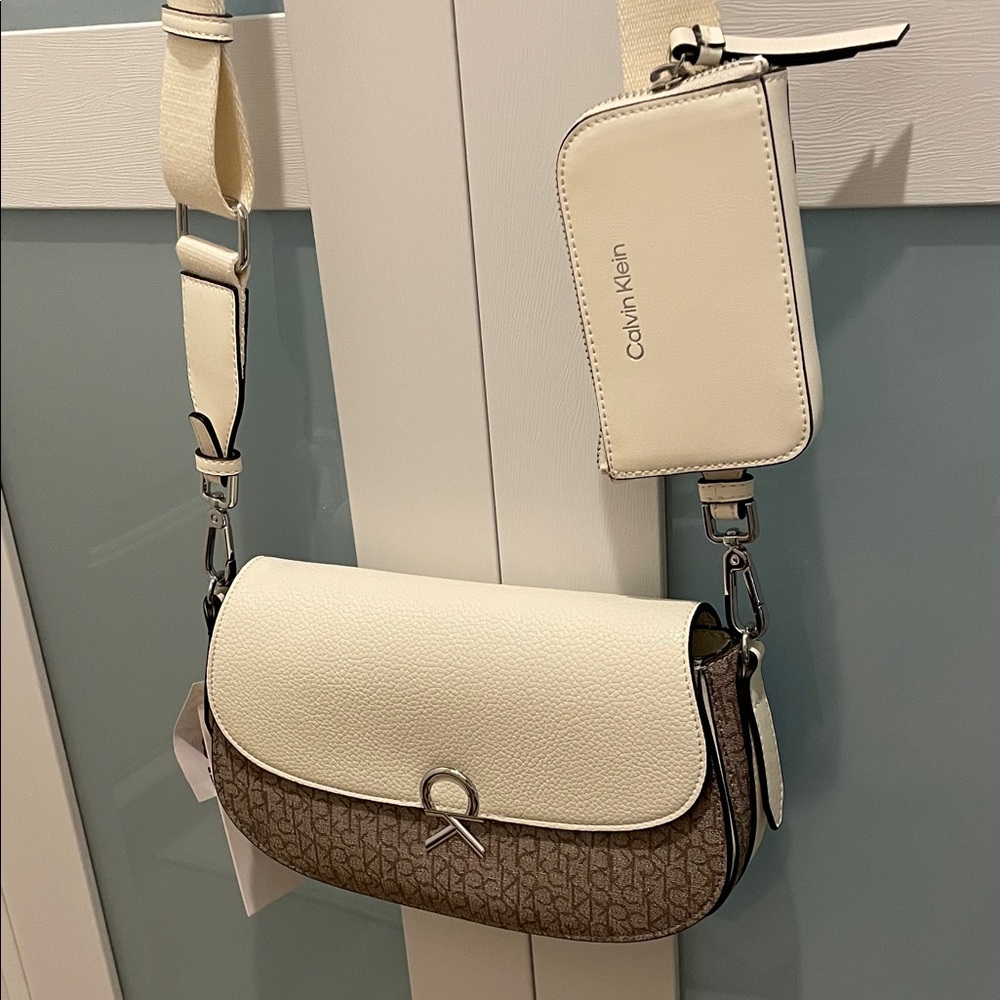 Calvin Klein Cream and Brown Crossbody Bag Set NEW! 💐
